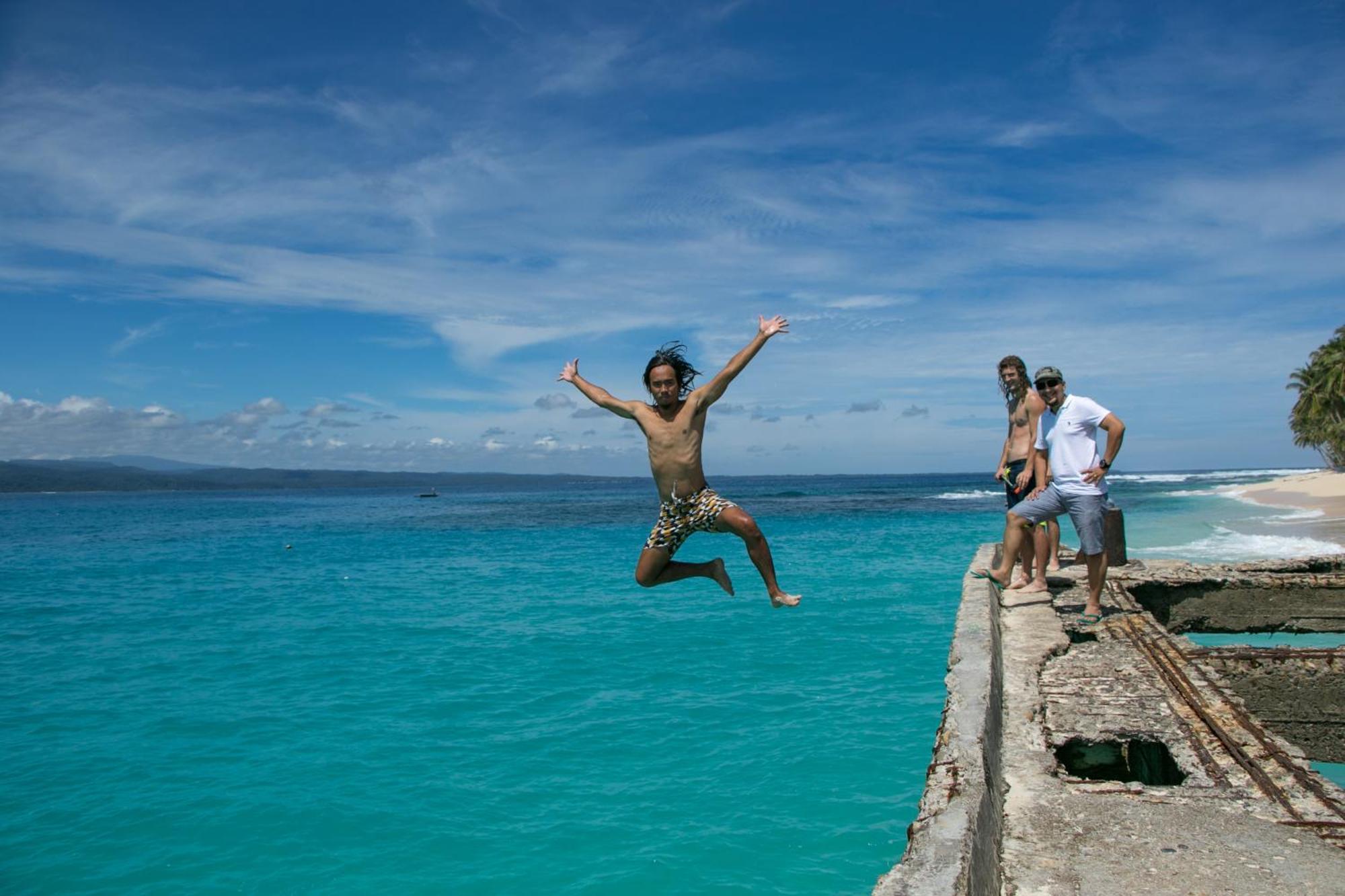 Sumatra Surf Resort Biha Exteriör bild