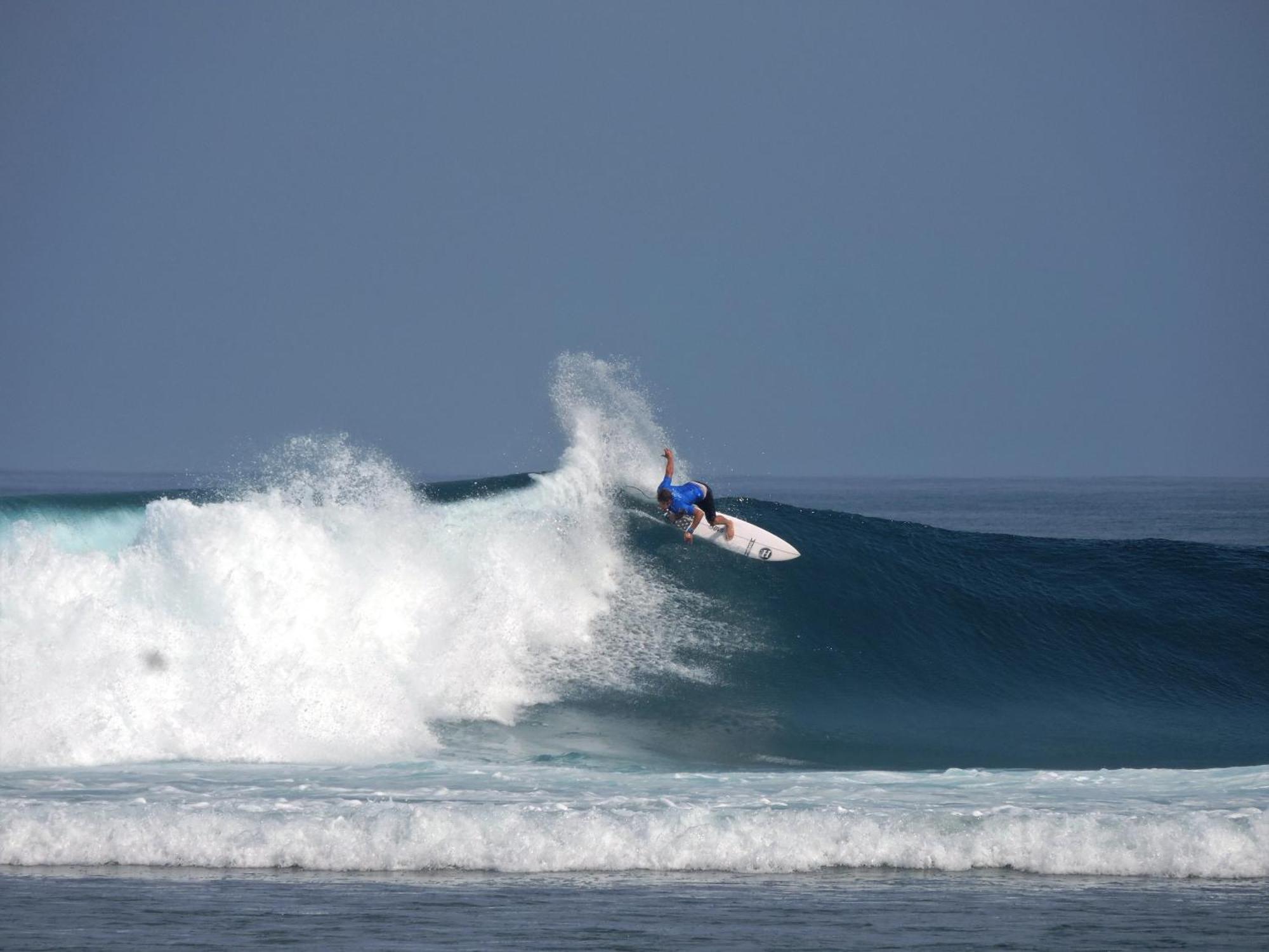 Sumatra Surf Resort Biha Exteriör bild