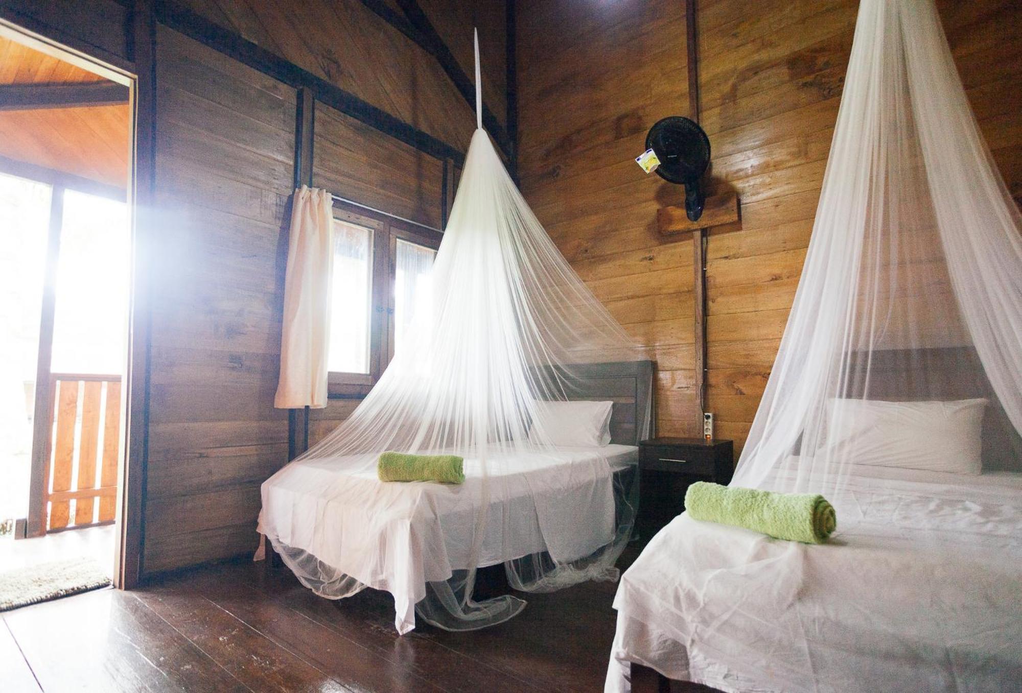 Sumatra Surf Resort Biha Exteriör bild